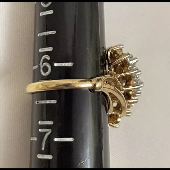 Vintage Waterfall Rhinestone Cluster Cocktail Ring 18K Gold Plate Size 61/4 - Picture 4 of 7